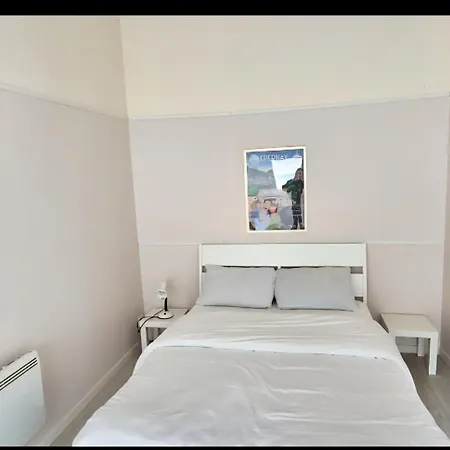 Spacieux Proche Centre, 2ᵉ Etage Sans Ascenseur, Without Lift